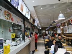 -三好食堂(煎饺·馄饨·肉饼米线·盛世广场店)