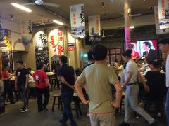 等位区-阿财老铺·老蚌埠龙虾城(华夏总店)