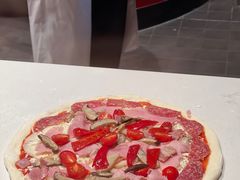 -城市大道红炉披萨烘焙坊