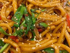 攒劲的干煸炒面-清真·玛丽亚新疆菜主题餐厅(浙江中路店)