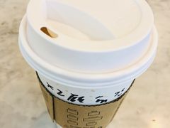 -星巴克(杭州西湖银泰1F店)