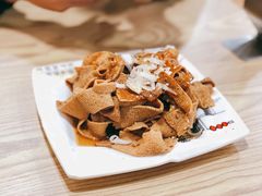 面筋豆皮拌芝麻酱-肖家客饸饹面(郑州总店)
