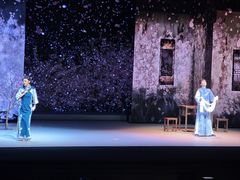 -虹桥艺术中心
