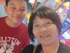 -上海JOYPOLIS环游嘉年华主题乐园