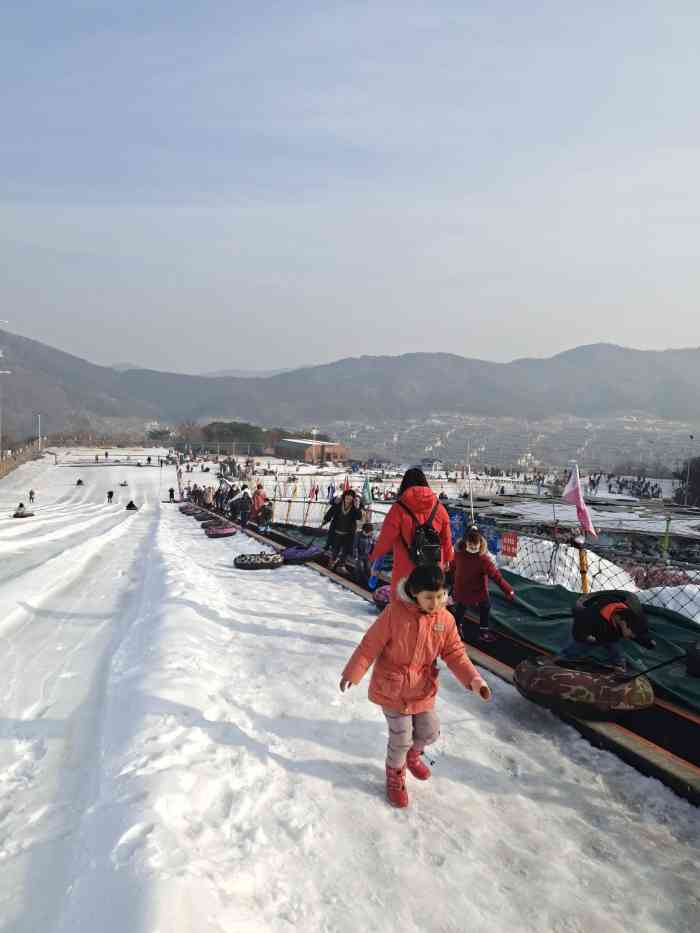 岔鞍嬉雪乐园图片