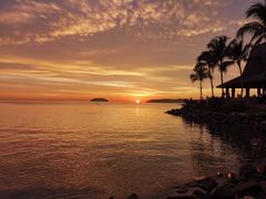 -Sunset Bar(丹绒亚路香格里拉店)