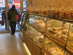 面包甜点陈列柜-新丰蛋糕(百花路总店)
