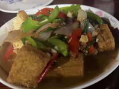 -万兴启丰椰子文化园餐厅