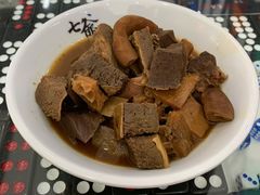 港式路边牛杂-七爷清汤腩·港式茶餐厅(世博店)