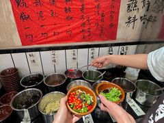 -黔有有贵州酸汤夺夺粉火锅(五味十字店)