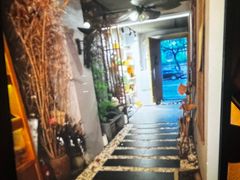 -泰·菩提树下[泰式按摩x精油SPAx肩颈头疗](新景店)
