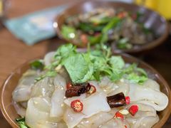 东北大拉皮-喝丢一只鞋·东北烤肉·烧烤·铜火锅(江宁店)