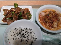 -老乡鸡(上海品尊国际中心店)