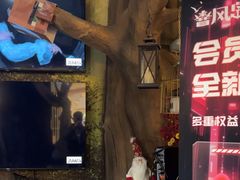 -暴风岛沉浸式体验馆(百联世纪店)