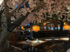 -桂满隴·站立的杭州(无锡八佰伴店)