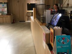 -顶东面包花园·生日蛋糕(世博店)