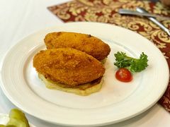 黄油鸡卷-小白桦西餐厅