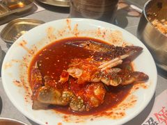 -草家酱蟹炭火烤肉店(珲春南路一店)