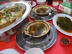 -新峰肉骨茶