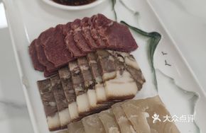 Three-Color Meat Platter