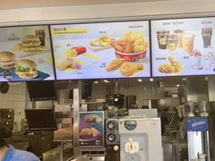 -麦当劳(常山服务区得来速店)
