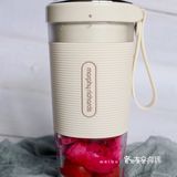 随时随地都能带着走的摩飞榨汁杯️  555安排上摩飞