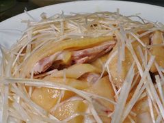 -品香菜馆(旗峰路中侨大厦店)