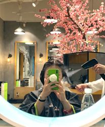 -时尚殿堂明星门店