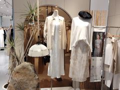 -潮界(凯德晶萃店)