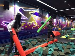 -酷跳蹦床主题公园(万胜广场店)