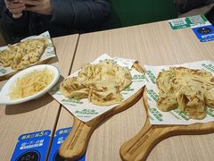 -康文福葱花饼砂锅铺(大奥莱店)