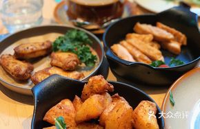 Spicy Braised and Grilled Chicken Wings
