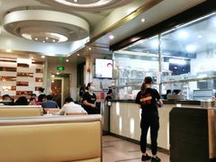-香港新发烧腊茶餐厅(万象店)