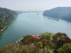 -三游洞