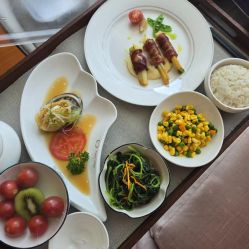 -馨月汇·一悦馨香月子中心(前滩店)