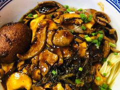 蛤蜊猪肝面-沪西老弄堂面馆(定西路店)