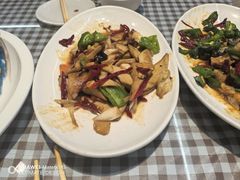 -百味地锅鸡(二店·财校分店)