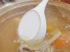 -汗腾格里·风味餐厅(新疆驻京办店)