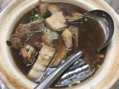 -新峰肉骨茶