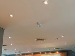 -星巴克(青岛火车北站候车大厅店)