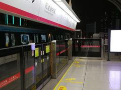 -阳澄湖中路(地铁站)