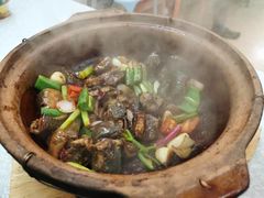 -天宝食坊·啫啫煲大排档(西华路店)