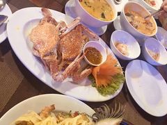 -两兄弟Song Pee Nong(2号店)