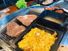 -伍丁·烤牛肋(和平东桥店)