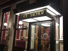 -Cafe Sacher(WIEN)