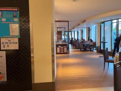 -静之湖湖畔餐厅