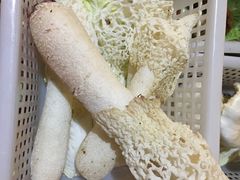 -易门野生菌府·菌海森林(月牙潭公园店)