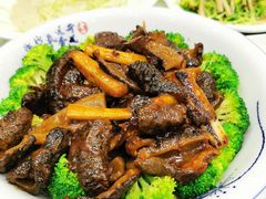 -大鸭梨烤鸭店(金顶街店)