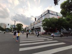 -浦江城市生活广场(江月路店)