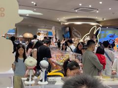 -泡泡玛特POPMART(国金街店)
